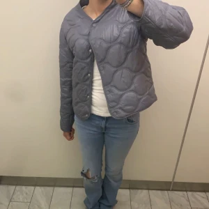 Jacka  - Mango jacka! Så snygg🙏storlek M