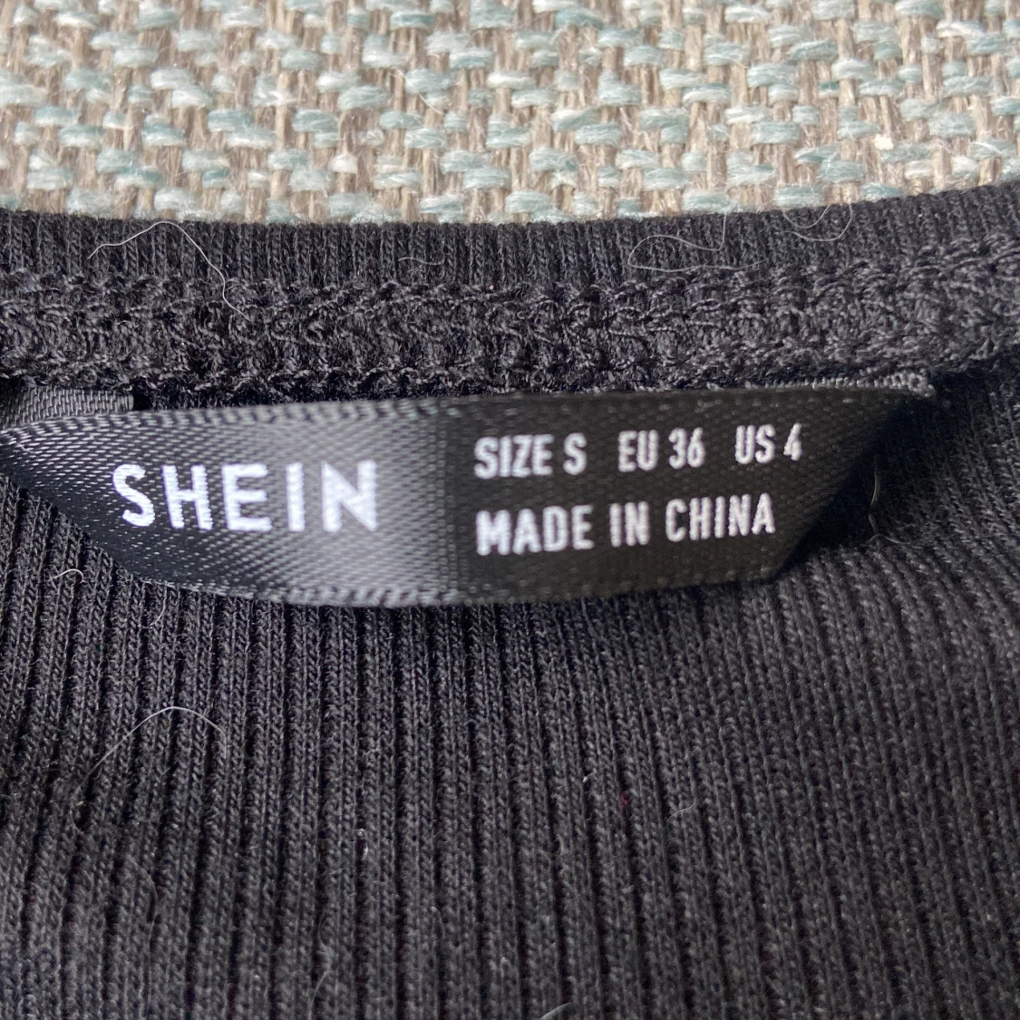 Gulligt svart linne - 91