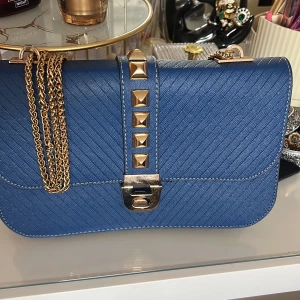 En snygg väska - En ny skick