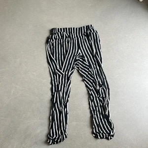 Sommar byxor  - Helt o använda , har blivit försmå ❤️