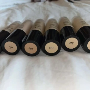 Foundation  - Har alla färger, oanvända och oöppnade. 100kr/st eller paketpris vid köp av fler🦋