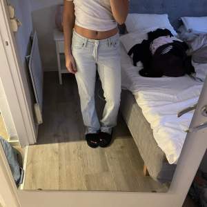 Low waist jeans från h&m