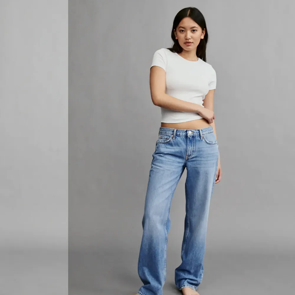 Superfina blåa jeans från Gina❤️❤️ Nyskick, inga defekter!!!. Jeans & Byxor.