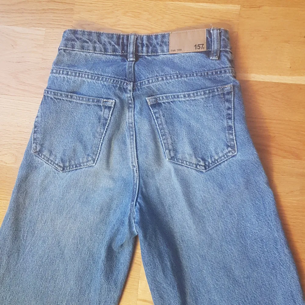 High waisted blue jeans, from 157. Jeans & Byxor.