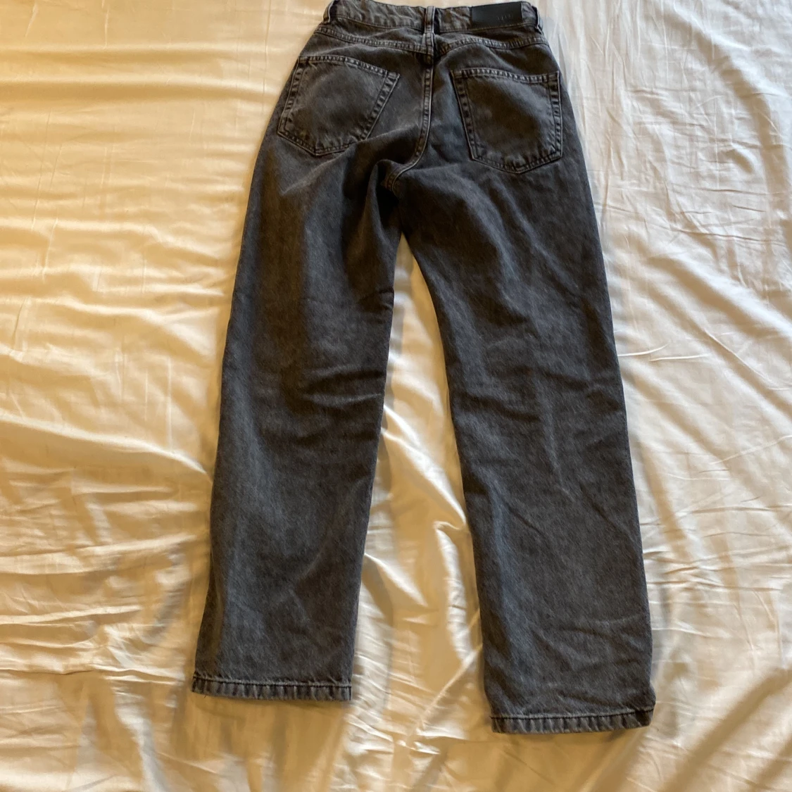 Mörk Grå Grunt jeans  - 90