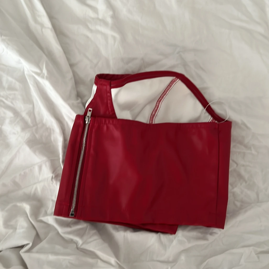 Röd topp ❤️‍🔥 - 90