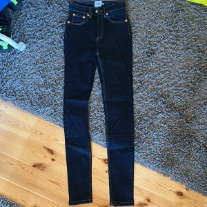 Jeans - Jeans i modellen snake ifrån lager157 Aldrig använda 