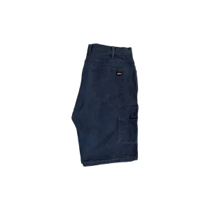 Dickies Shorts 🌸☀️ - Dickies Shorts 🌸☀️   Pris: •199kr  Stl: 38  Kontakta oss för mer info 🤩  
