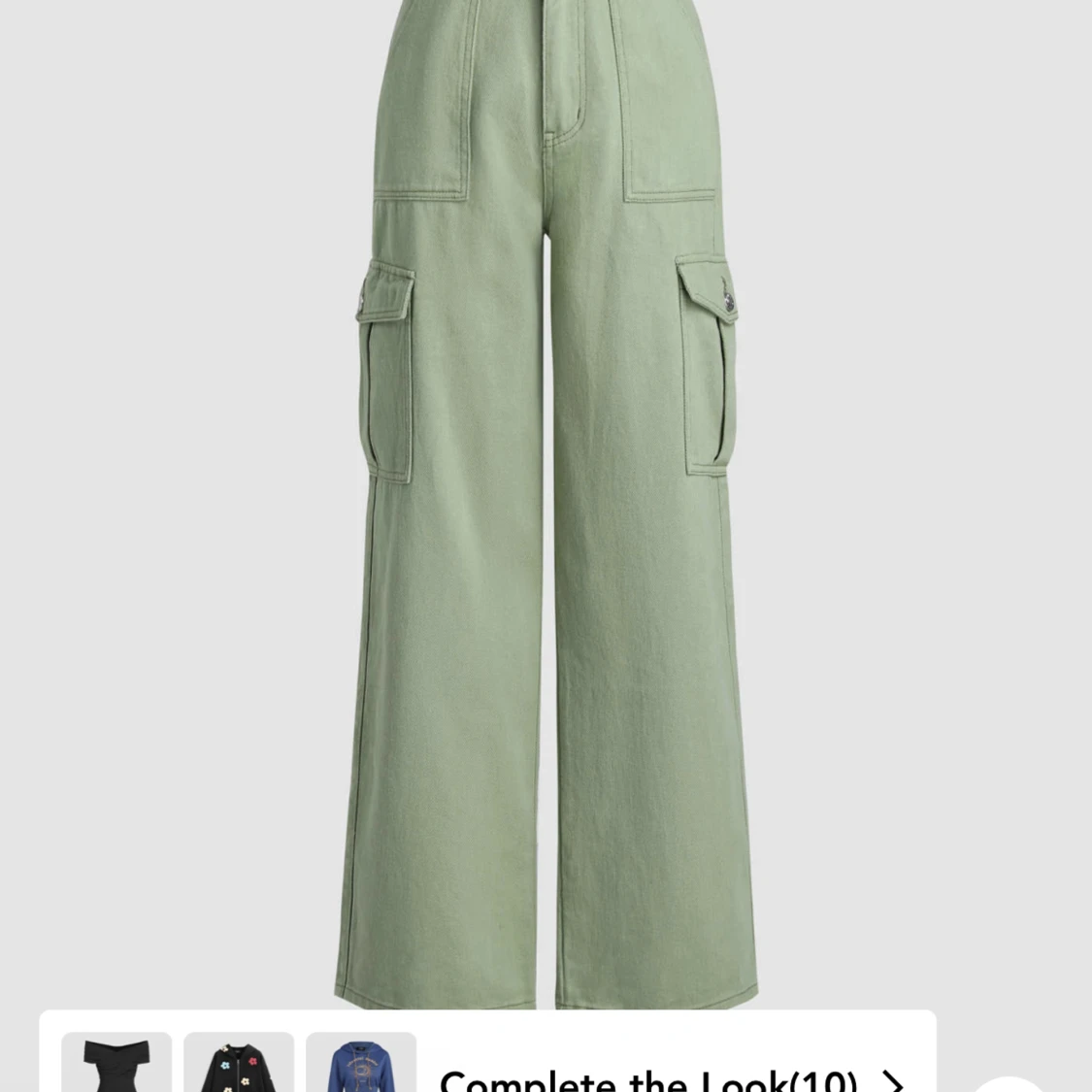 Wide cargo pants
