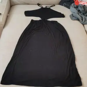 Maxi klänning stl 46