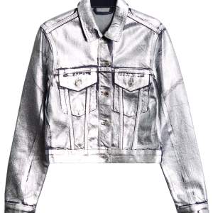 Silvrig/metallic jacka från Icona Pops kollektion med Gina tricot. Liten i strl, L men passar xs-M