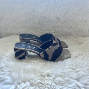 Oanvända sandaletter! - Oanvända sandaletter från Monki