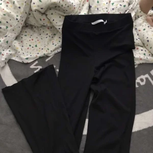 Tajta byxor  - Jätte fina skönt material och stretchiga