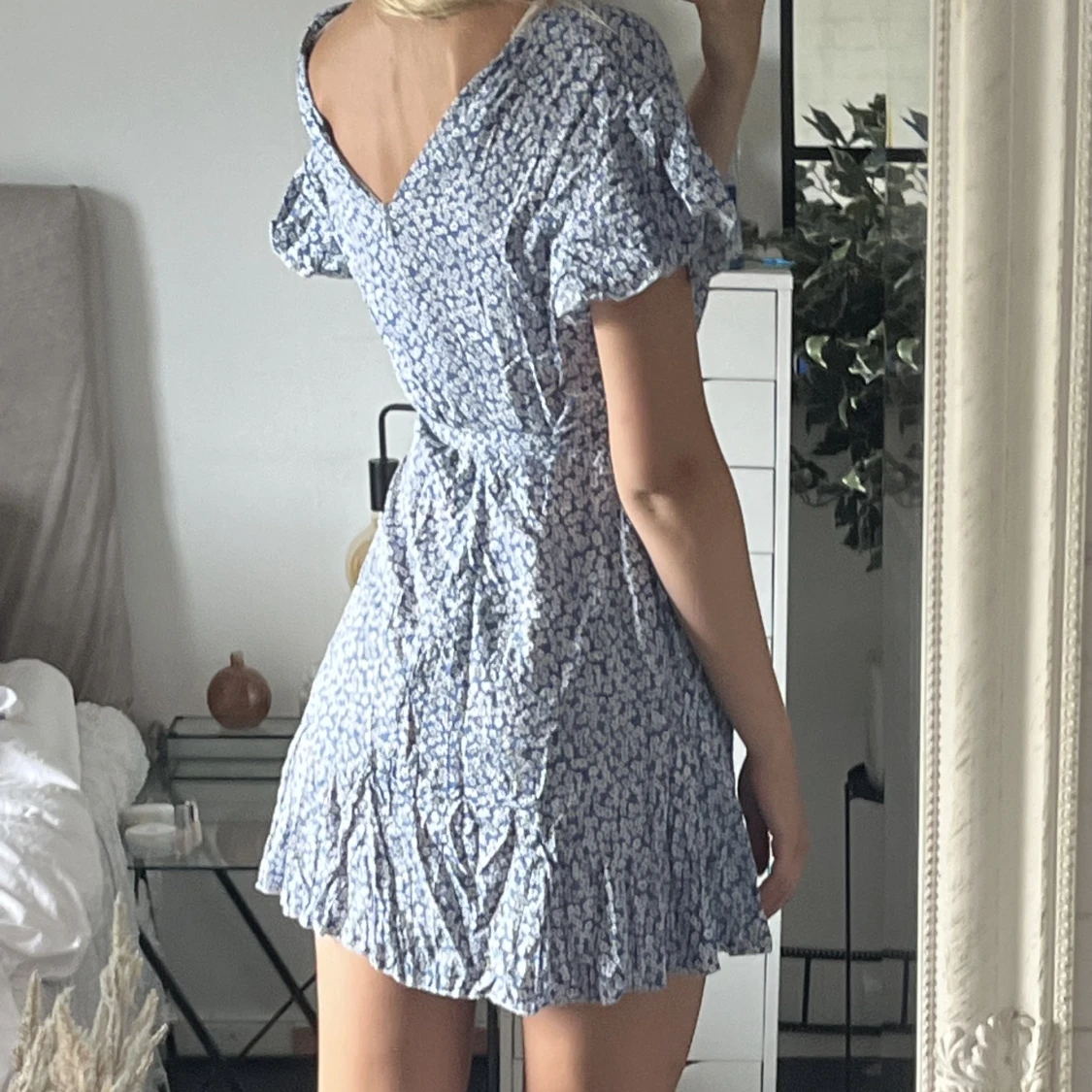 Ljusblå klänning  - 90