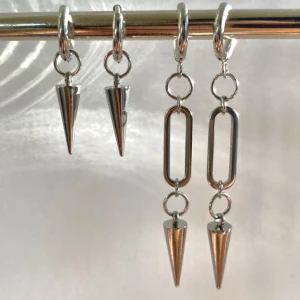 Örhängen  - STAINLESS STEEL❤️ stora 180kr. Liten 150kr❤️ frakt 15kr