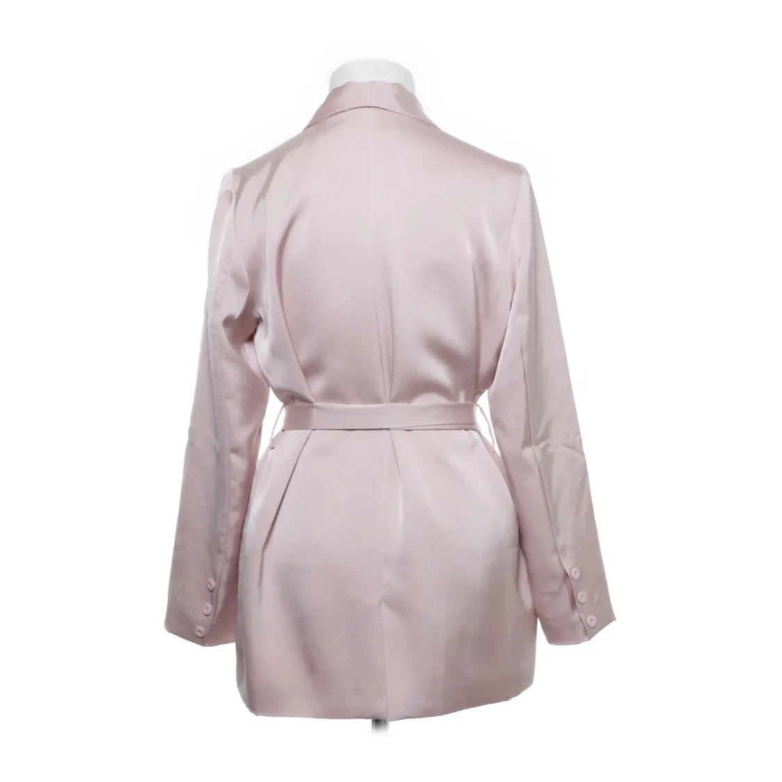 By Malina kavaj - 90