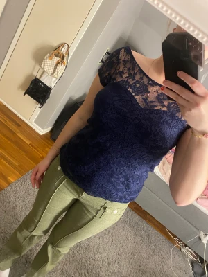 spets topp - super snygg