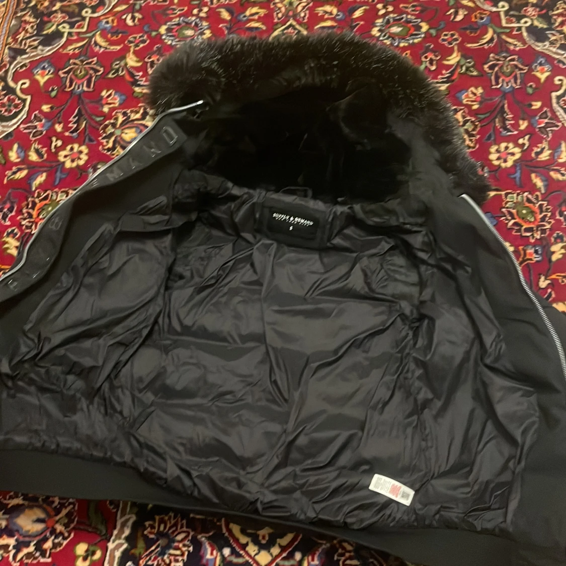 Supply  damand vinter jacka  - 90