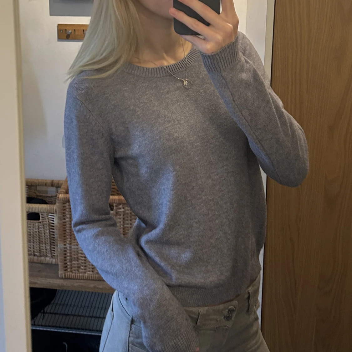 Grå finstickad tröja - 91