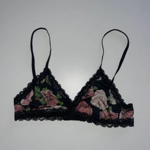 Bralet  - Supersöt bralet i storlek s:)