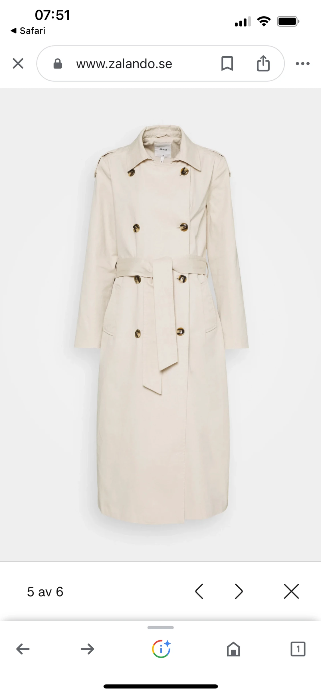 Object trenchcoat 