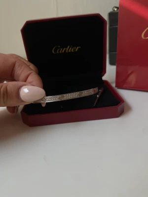 Armband  - Helt nytt armband  Silver 