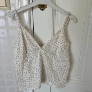 Brandy top - Jätte fin brandy topp som tyvärr aldrig har kommit till användning 