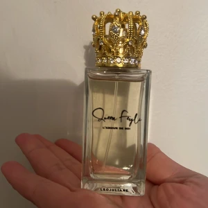 Parfym  - Leojuliane Queen feyli lamour de soi parfym 50 ml . Endast testat. 