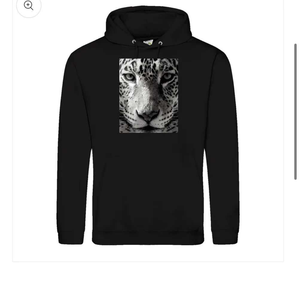 Fin svart hoodie från The cool elephant i storlek m!. Hoodies.