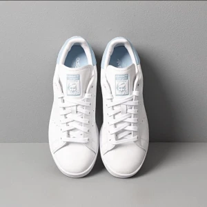 Stan Smith  - Ljusblå Stan Smith, intressekoll🥰Hör av dig för frågor, BRA SKICK🥰