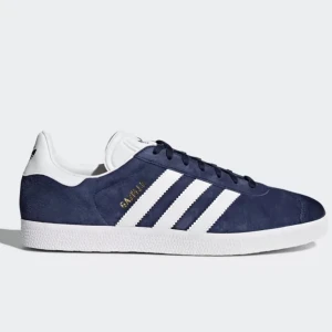 Adidas skor - Säljer de här adidas gazelle skorna i färgen marinblå. Då de inte kommit till användning.