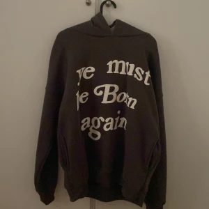 Cpfm hoodie - Schysst hoodie, ej äkta därav priset