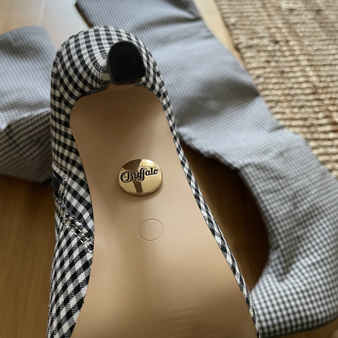 Höga stövlar från buffalo - 91