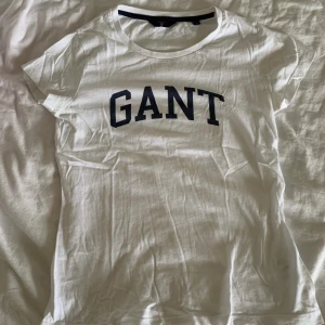 Gant T-shirt  - Gant T-shirt 