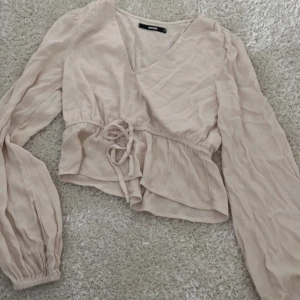 Blus - Jättesöt blus💗💗skriv privat vid frågor eller mer bilder 💗💗