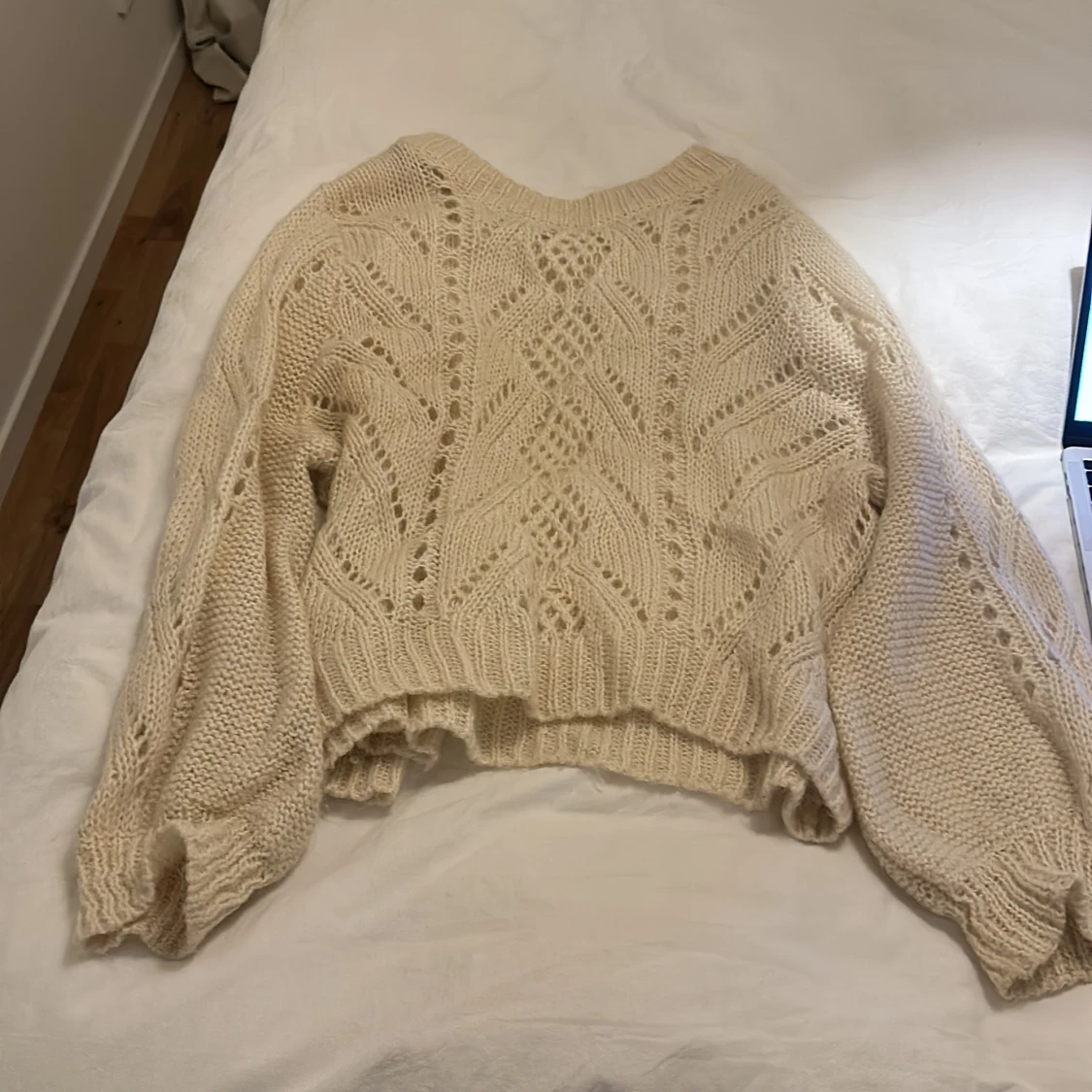 Stickad tröja H&M💗