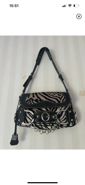 guess väska  - vintage 