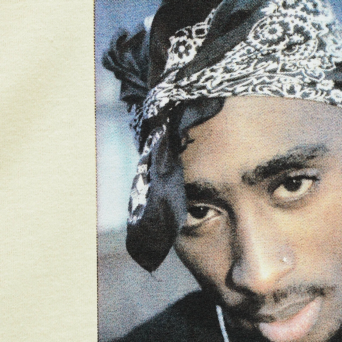 Gul Tupac T-Shirt  - 91