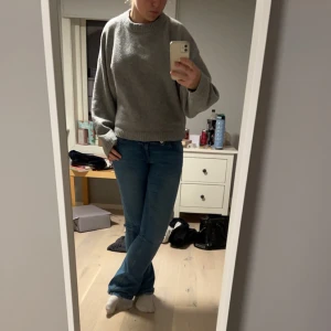 Stickad tröja  - Sälger min stickade tröja från nelly. Kjöpt för 399. Lite andvänd