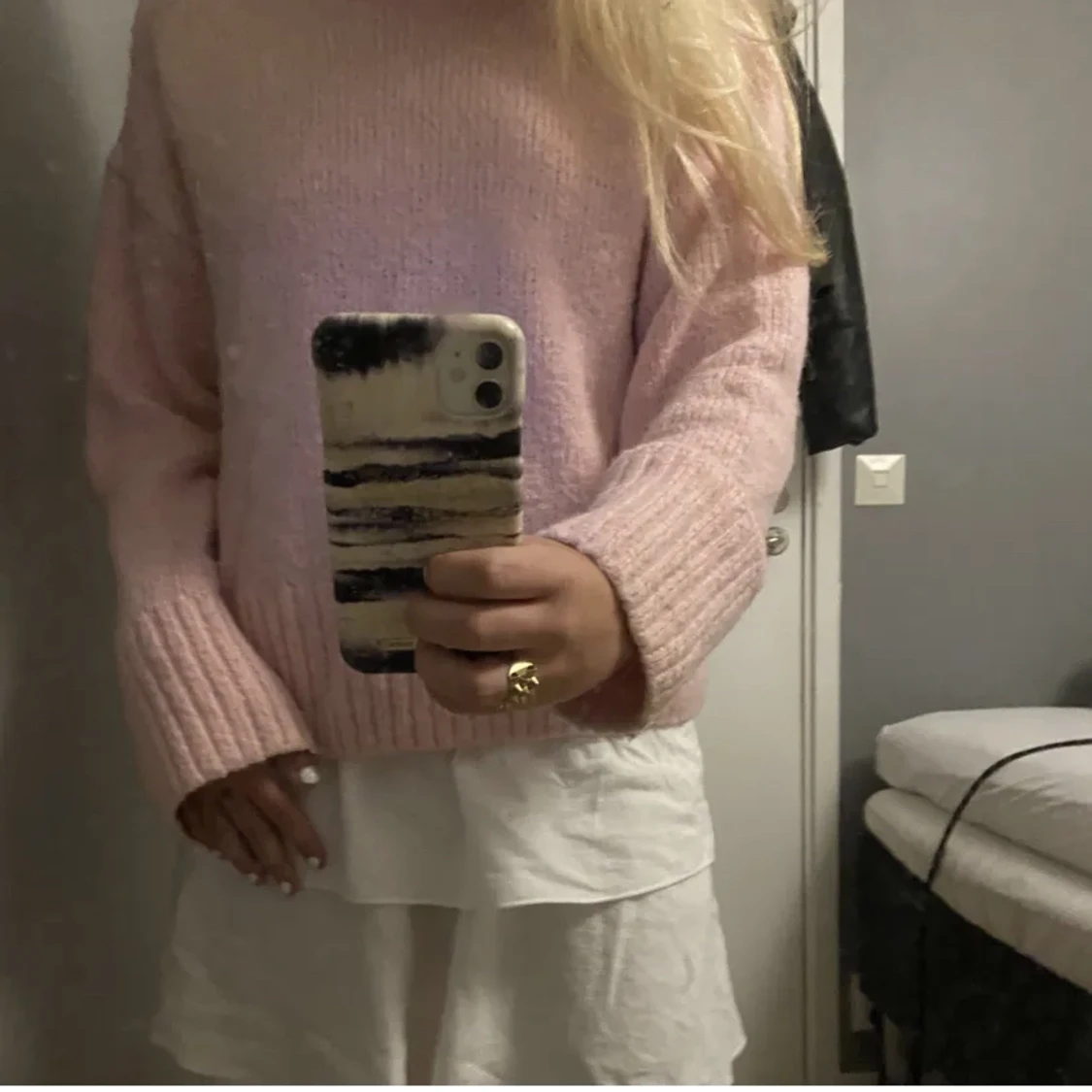 Rosa stickad tröja  - 90