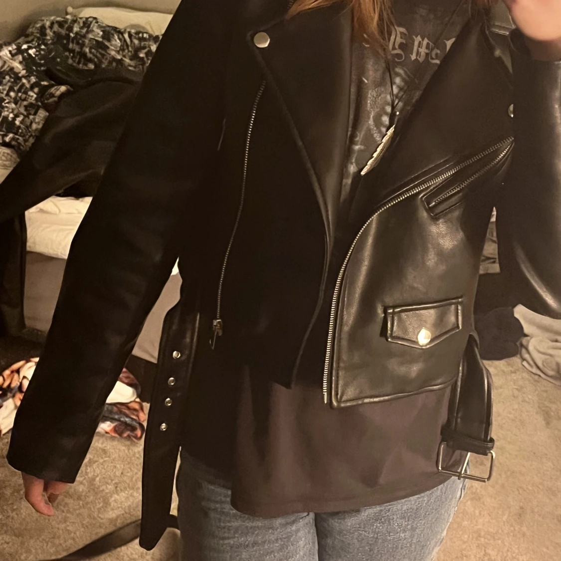 Svart läderjacka