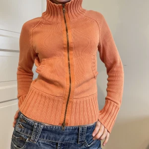 Sweatshirt  - Snyggaste kofta med två dragkedjor!