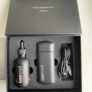 Tanrevel kit - Jag säljer ett helt nytt och oanvänt tanrevel spraytan kit ONE då jag fick det tillsammans med en tanrevel PRO. Kommer inte komma till användning, ord pris 799kr och säljer det nu för 499 men priset kan diskuteras till lägre!
