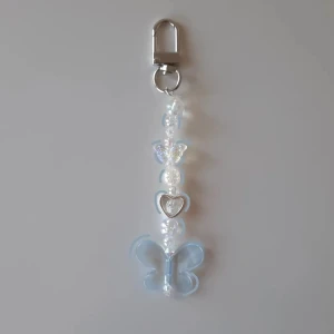 Blue butterfly keychain!  - Dm för att köpa eller klicka på köp nu knappen! 