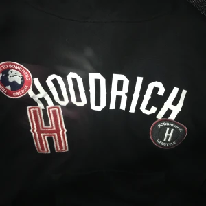 Jd - Normal passform.gjord i mjuk bomullsblandning.