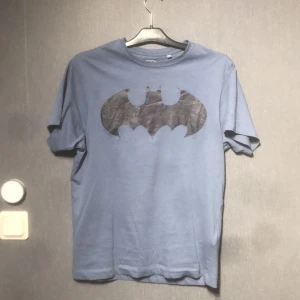 Batman T-shirt  - Batman T-shirt Medium riktigt fräsch och skön. 100% bomull.