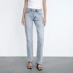 Jeans zara - Jeans zara mid rise straight💙💙  