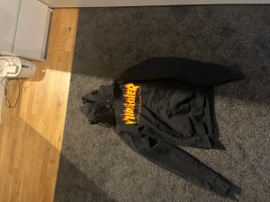 Thrasher Hodie - St: s