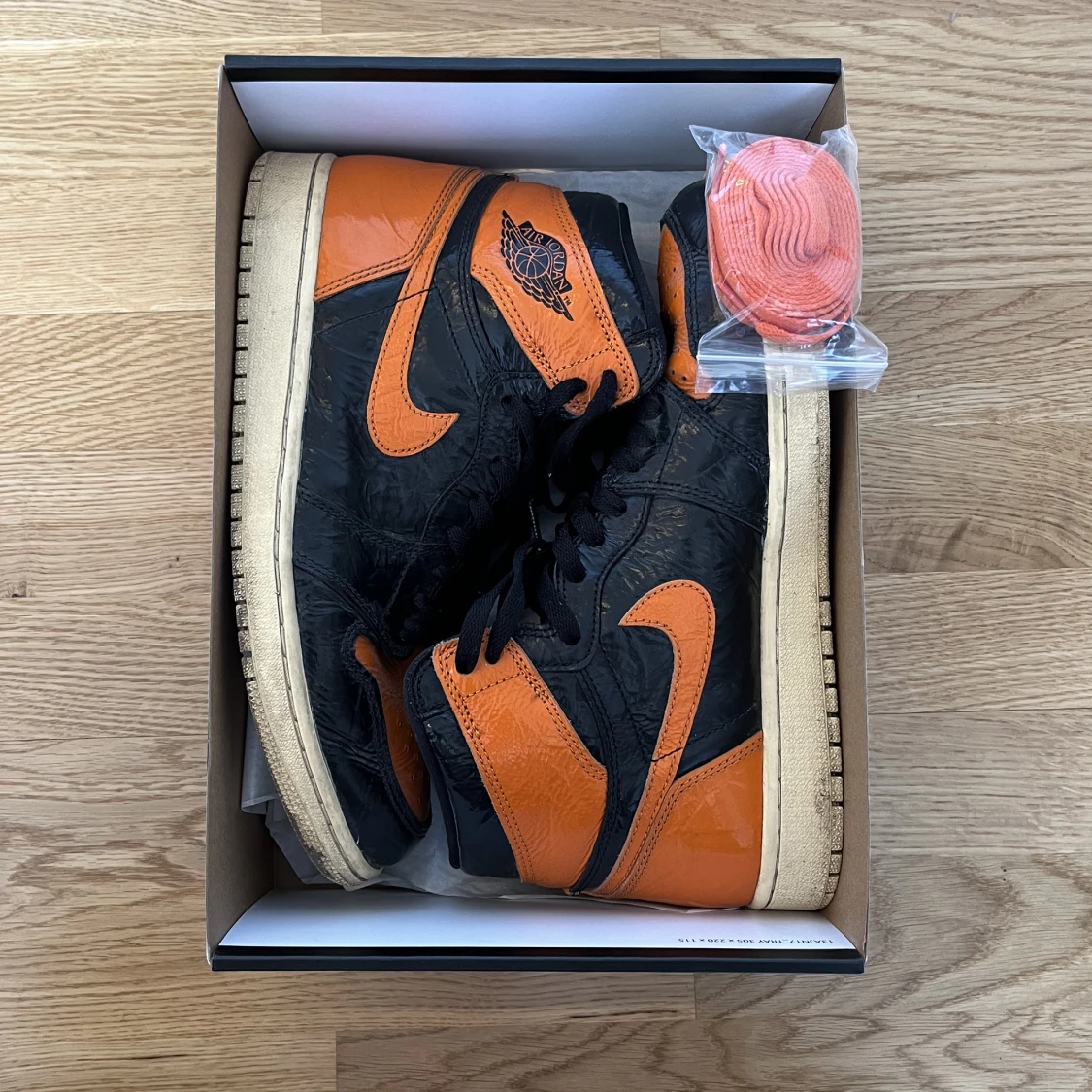 Jordan 1 Shattered Backboard 3.0 - 90