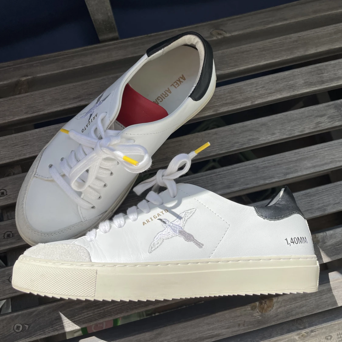 Nya Axel arigato skor